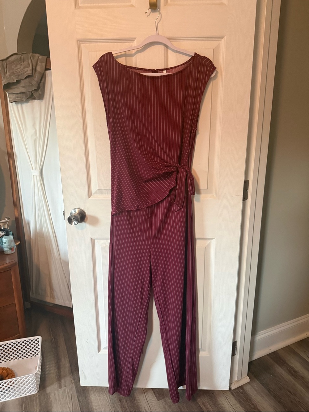 HALARA Burgundy Pinstripe Tie-Waist Sleeveless Jumpsuit